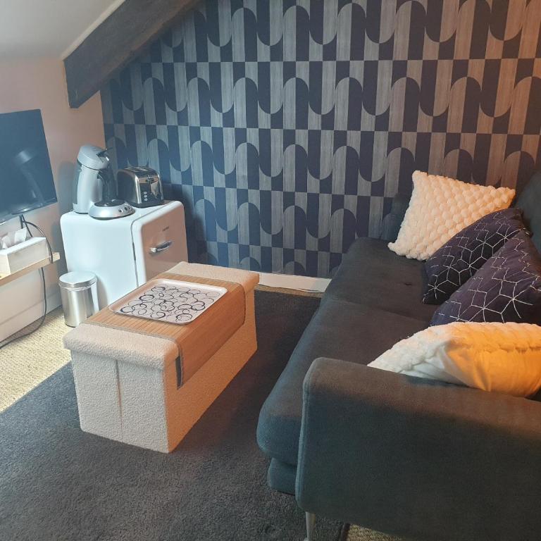 A l'Origine - Chambre Double avec Salle de Bains Privative - 4