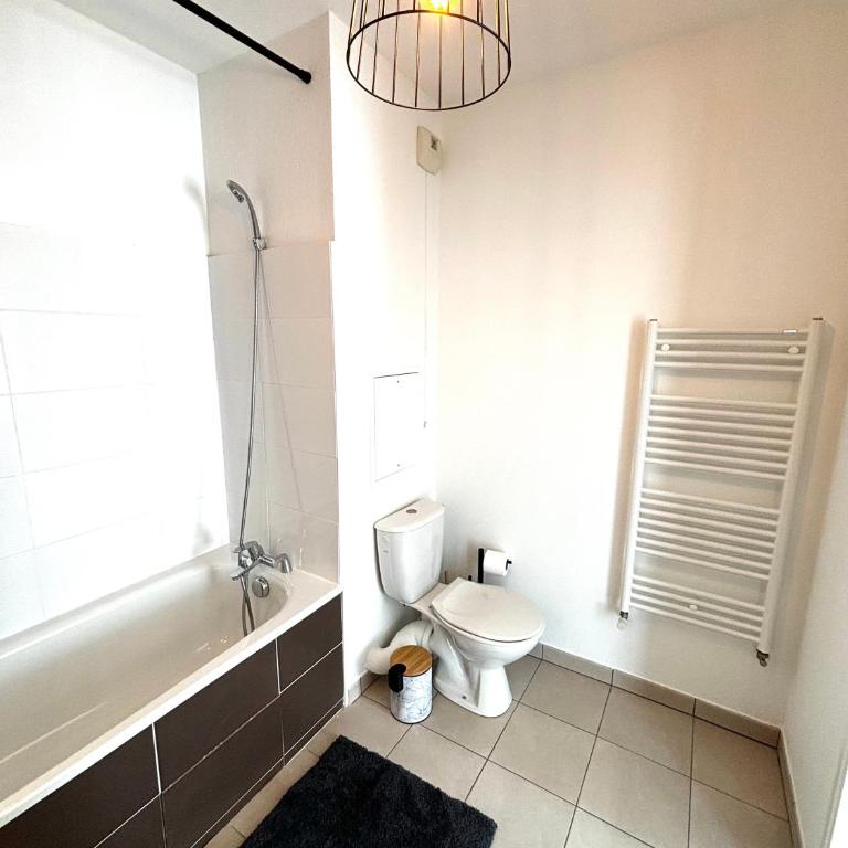 l'Havana : Proche Gare Partdieu / aéroport / groupama stadium - One-Bedroom Apartment - 15