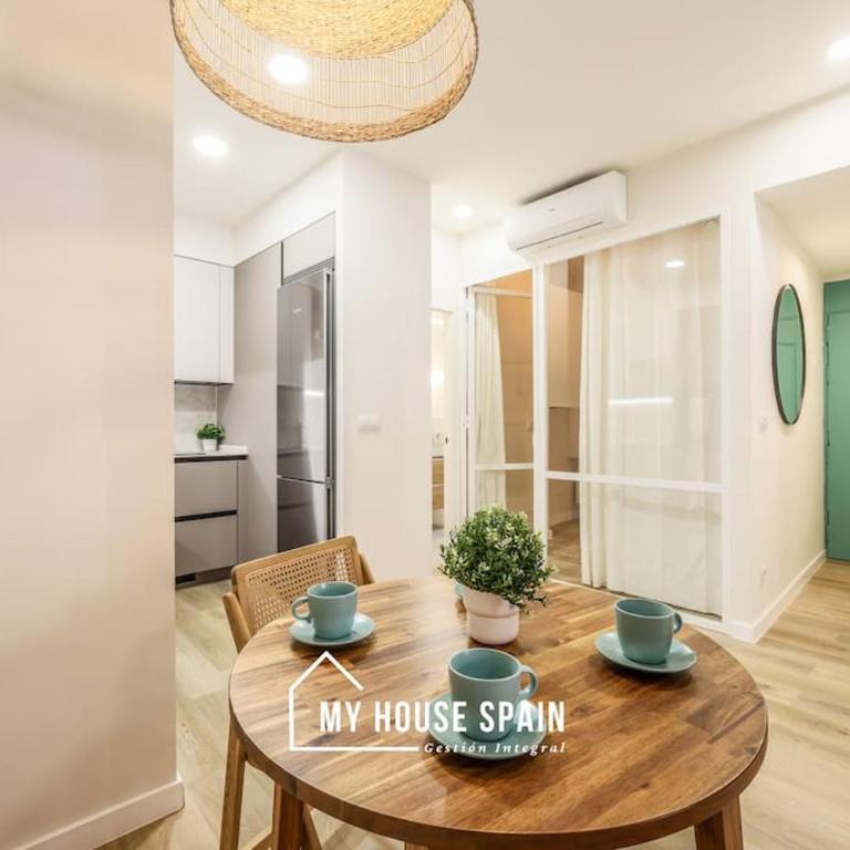MyHouseSpain - Nuevo piso reformado en Malasaña - Two-Bedroom Apartment - 8
