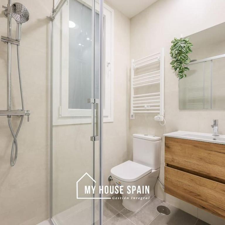 MyHouseSpain - Renovado y luminoso apartamento - Two-Bedroom Apartment - 9
