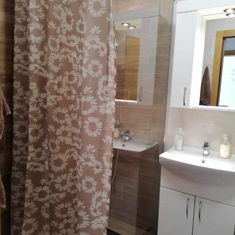 Apartman Dve Sestre - Apartment mit 1 Schlafzimmer - 31