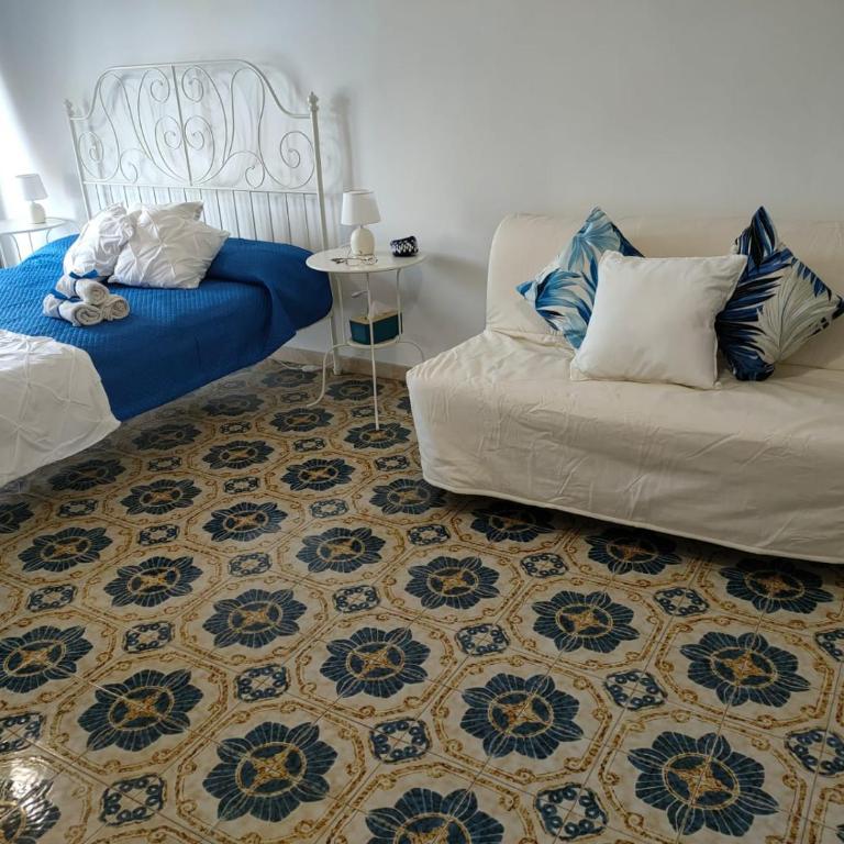 Tra Pirandello e Leopardi B&B - Camera Familiare Superior - 1
