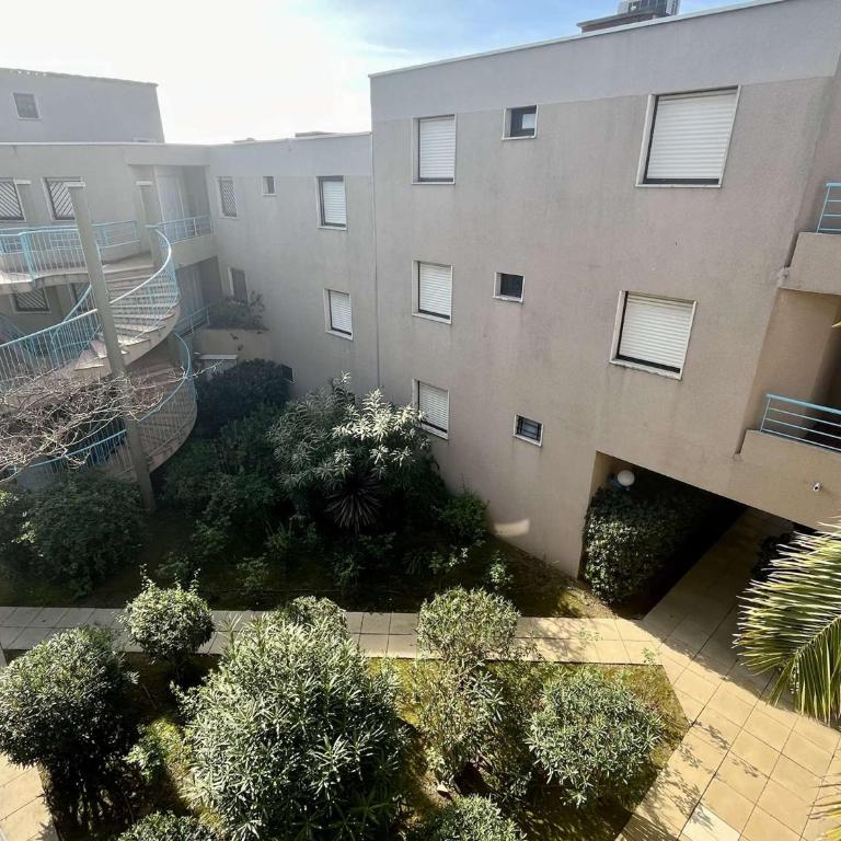 Appartement 2 pièces avec terrasse, à 150m des plages - Cavalaire-sur-Mer - FR-1-226B-192 - Appartement - 16
