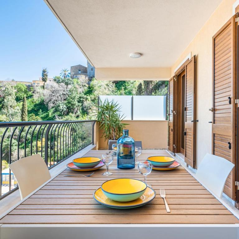 GuestHost - Lovely Sea View Apartment - Swimming Pool - Appartamento con 2 Camere da Letto - 2