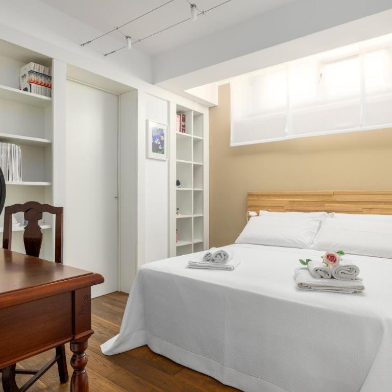 Verosicily Villa Barcellona - Three-Bedroom House - 26