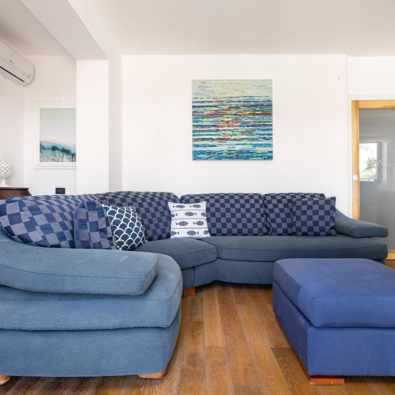 Verosicily Villa Barcellona - Three-Bedroom House - 11