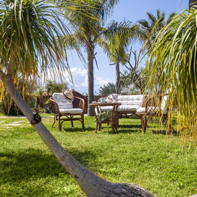 Verosicily Villa Barcellona - Three-Bedroom House - 36