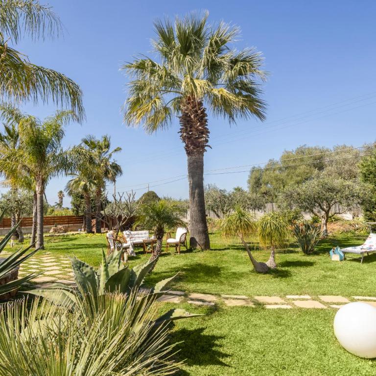 Verosicily Villa Barcellona - Three-Bedroom House - 37