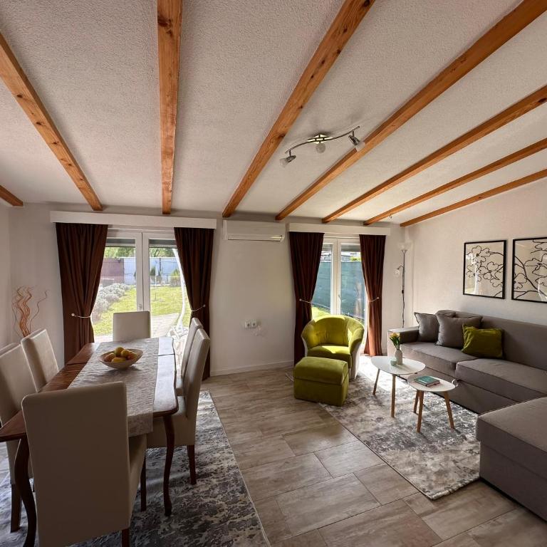 Holiday Home Emma - Three-Bedroom House - 2