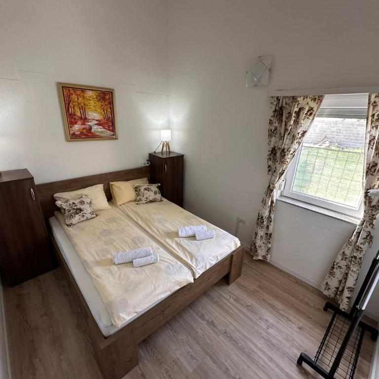 Holiday Home Emma - Three-Bedroom House - 36