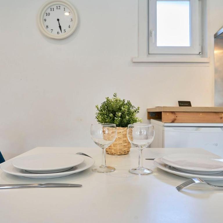 Lille hypercentre gares - small suite - Apartment - 12