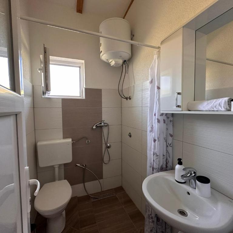Holiday Home Emma - Three-Bedroom House - 21