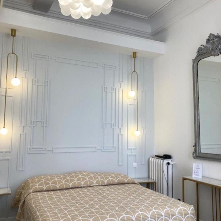 Hotel Cresp - Chambre Double ou Lits Jumeaux - Vue sur Mer - 4