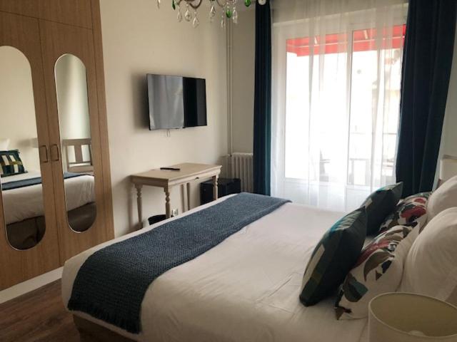 Family Golf Hotel - Chambre Double Confortable avec Terrasse Latérale - 7