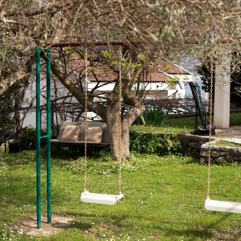 Step to Kotor bay St-oliv - Apartment with Sea View - 19