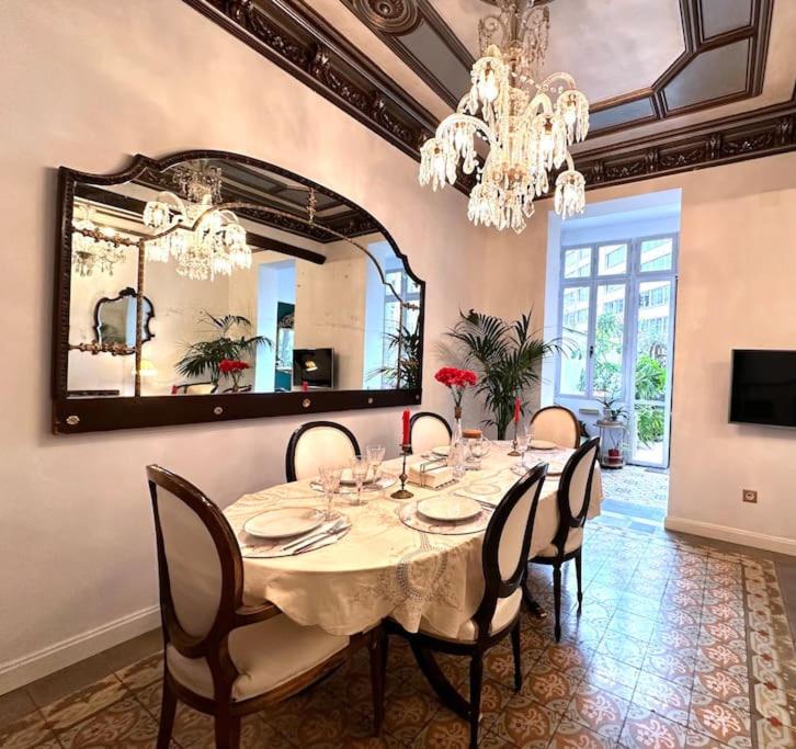 Large patio 4 bedrooms 4 bathrooms of which 3 en-suite - Apartamento - 8