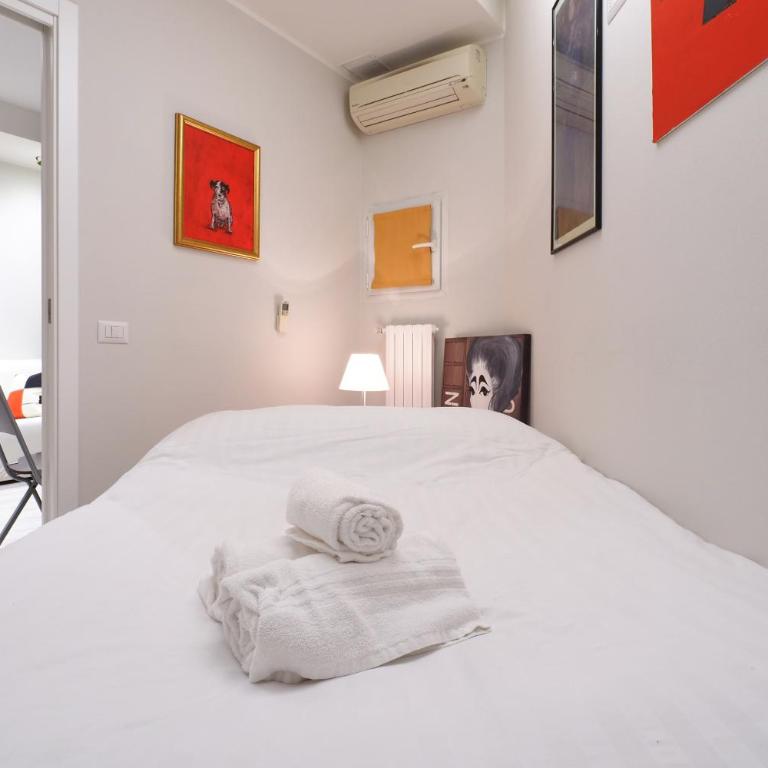 Delizioso Studio tra Navigli e MM Sant'Agostino - Appartamento con 1 Camera da Letto - 32