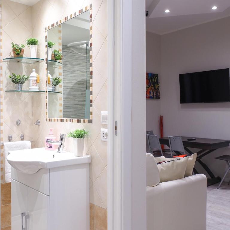 Delizioso Studio tra Navigli e MM Sant'Agostino - Appartamento con 1 Camera da Letto - 12