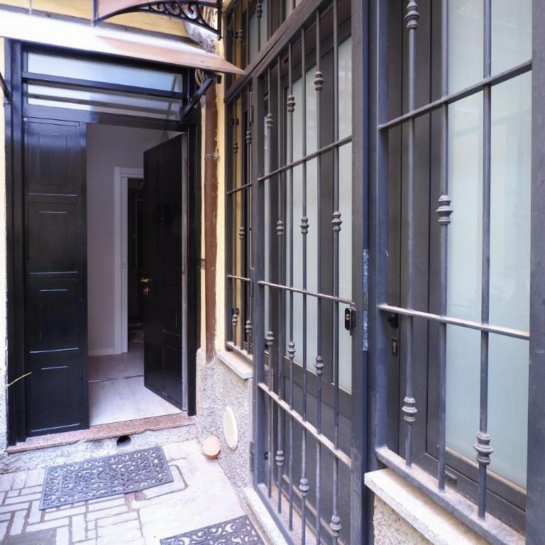 Delizioso Studio tra Navigli e MM Sant'Agostino - Appartamento con 1 Camera da Letto - 17