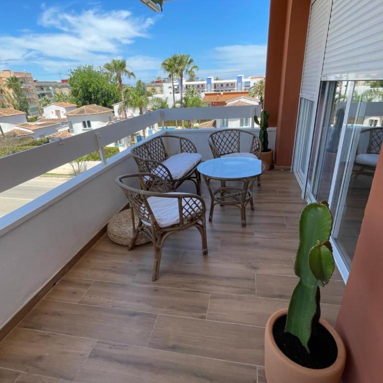 Apartamento Boho Chic a 200 m del Mar - Two-Bedroom Apartment - 15