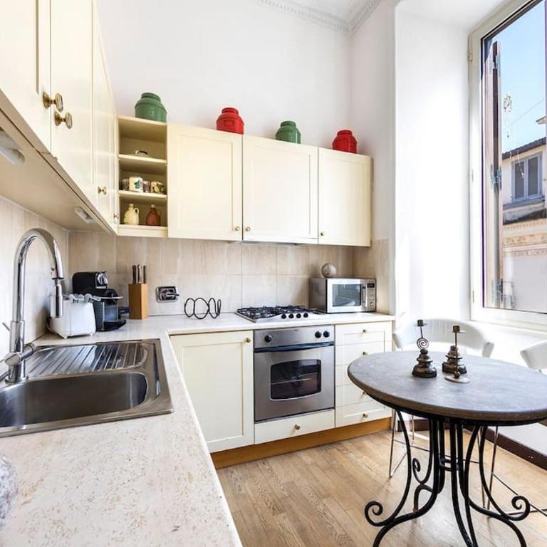 Piazza Navona historical palace - Appartamento con 2 Camere da Letto - 16