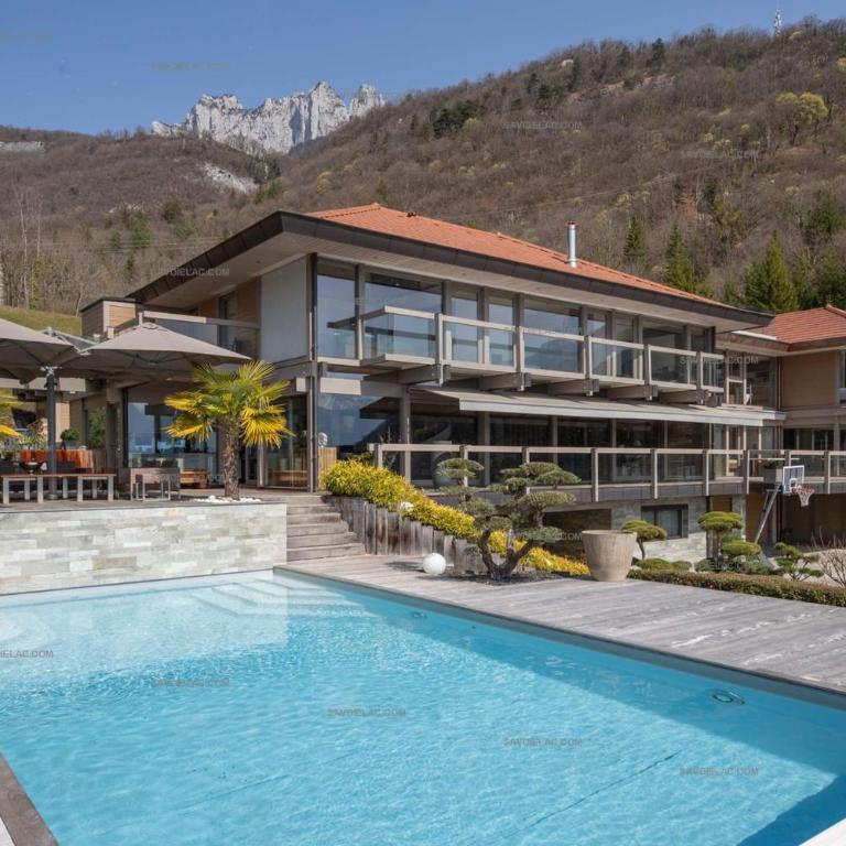 Savoielac - Lac d'Annecy - Talloires - Vue panoramique : Villa Egalité Golf - Maison de Vacances - 1
