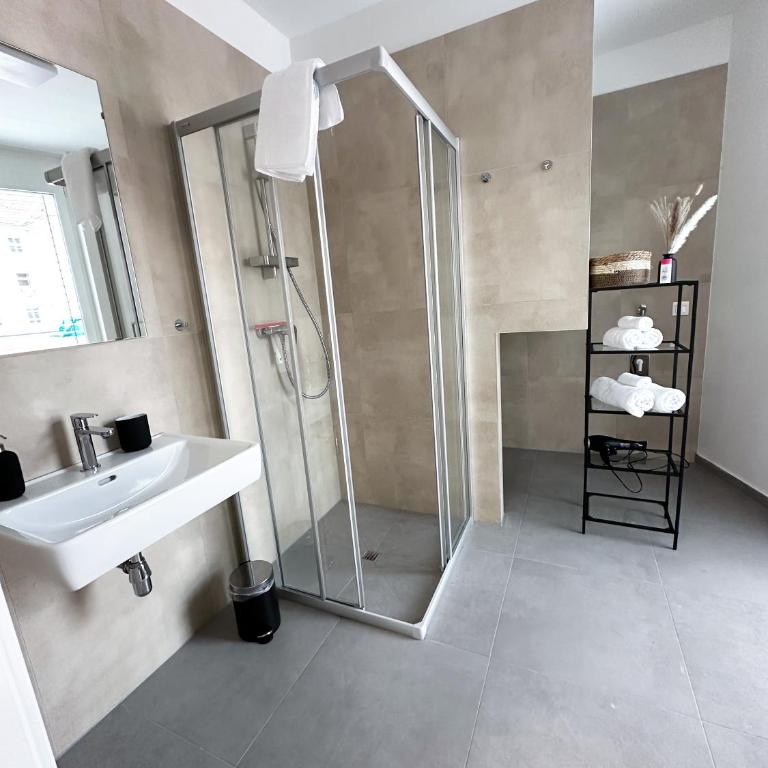 Grazora Living Apartments - Superior Suite mit Kingsize-Bett - 10