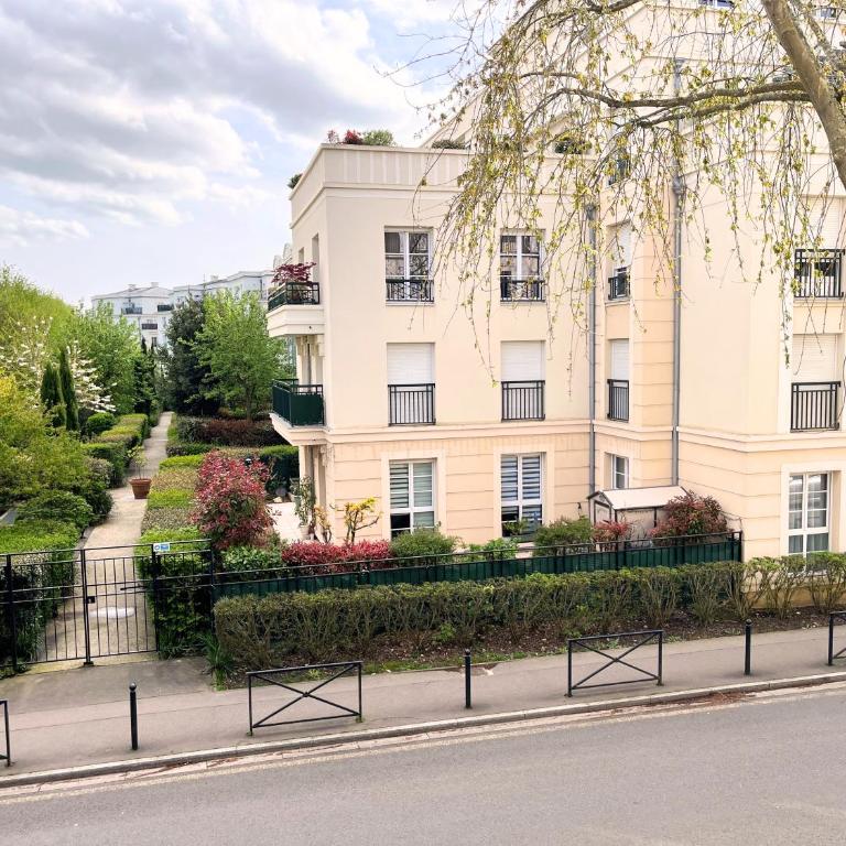 Logement Magique à 1,5 km de Disneyland Paris - Appartement 2 Chambres - 15