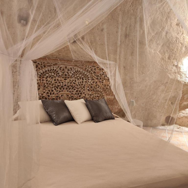 Stone House - One-Bedroom Apartment - 7