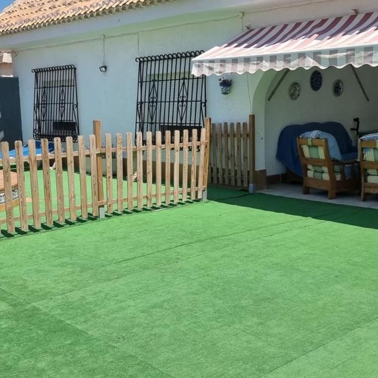 SE ALQUILA CHALET CON PISCINA Y YACUCCI - Casa de 4 dormitorios - 3