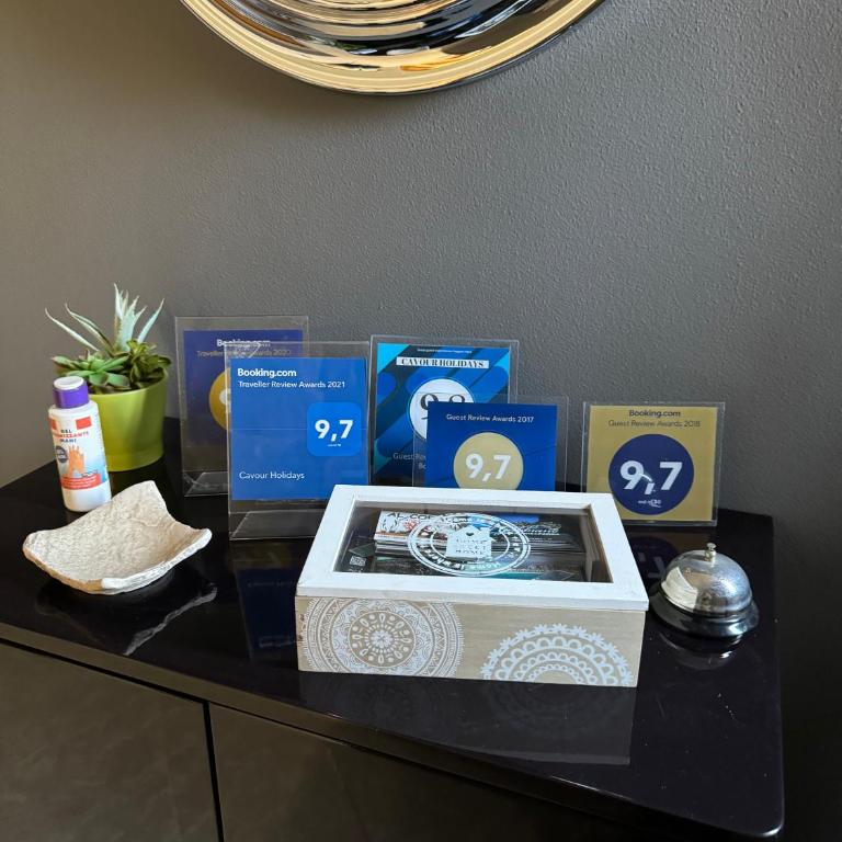 Cavour Holidays - Appartamento - Piano Terra - 40