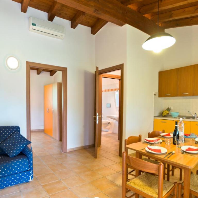 Campeggio del Garda - Bungalow con 2 Camere da Letto - 3