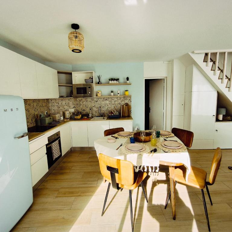 Elégant appartement 4 couchages et parking - 5mn de la plage et des commerces - Appartamento con 2 Camere da Letto - 4