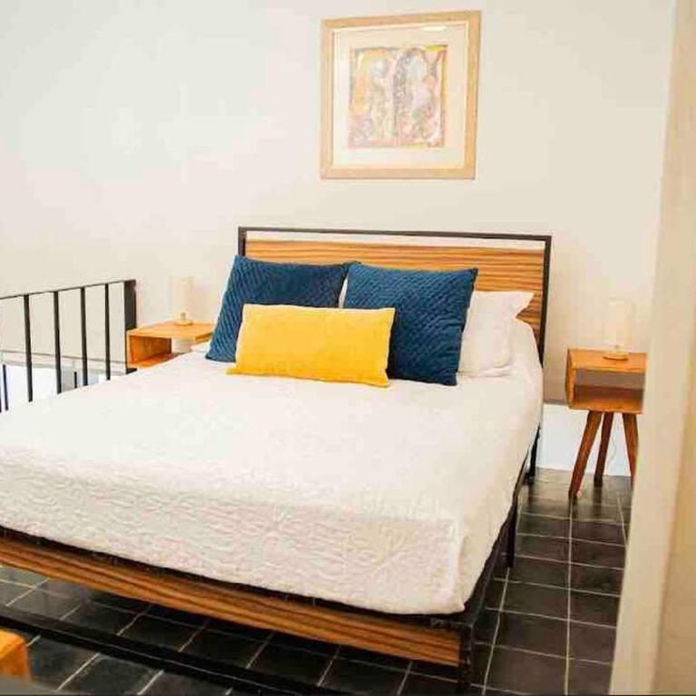 Beautiful loft in Colonia Americana - One-Bedroom Apartment - 10