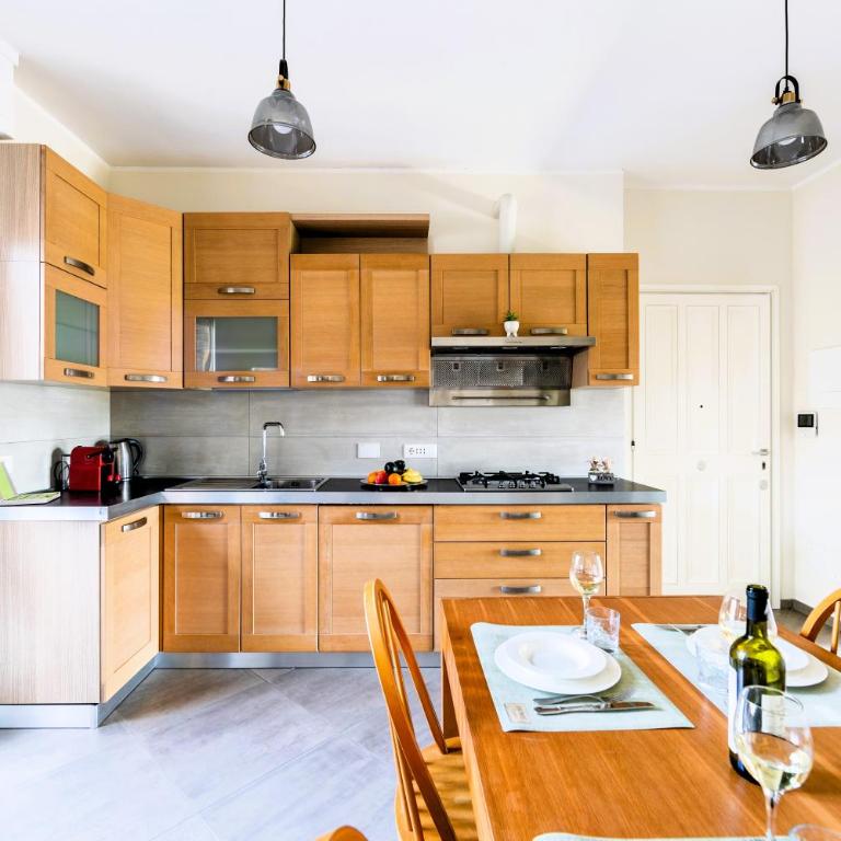 Hostly-Family Home Ardenza-Near the seaside - Two-Bedroom Apartment - 19