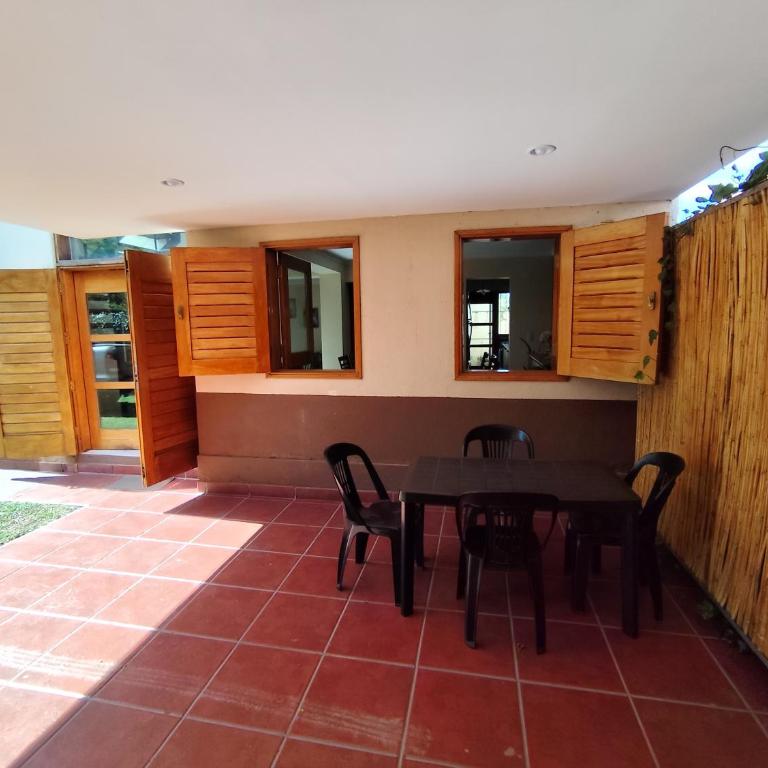 Chacras de Coria Los Robles - Casa de 4 dormitorios - 22