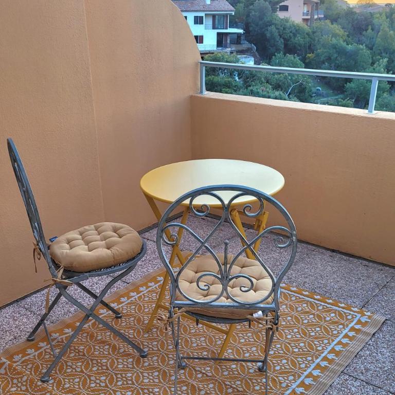 SEAVIEW house - 6-min WALK TO BEACH & RESTAURANTS - Pool - Private underground garage box - Garden - near Cannes - Maison 2 Chambres - 29