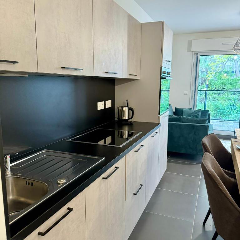 Superbe T2 dans résidence avec piscine - Appartement 1 Chambre - 5