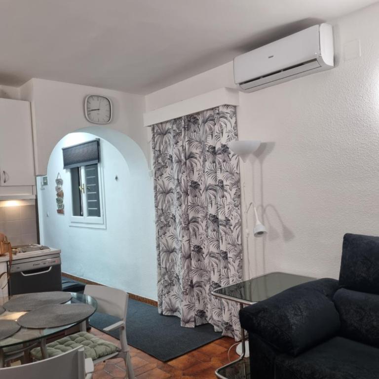 Comfortable one bedroom apartment - One-Bedroom Apartment - 16