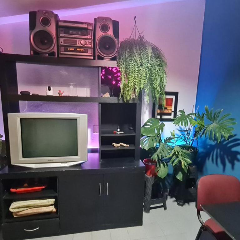 Casa Tesla Pileta Climatizada a 20 minutos del Filo Serrano y del Aeropuerto - Casa de 2 dormitorios - 5