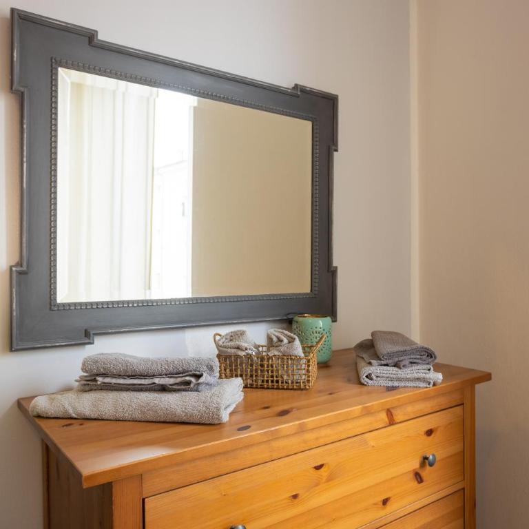 Ponte per la Sardegna e la Corsica dalla Toscana Family Apartment private parking - Two-Bedroom Apartment - 26