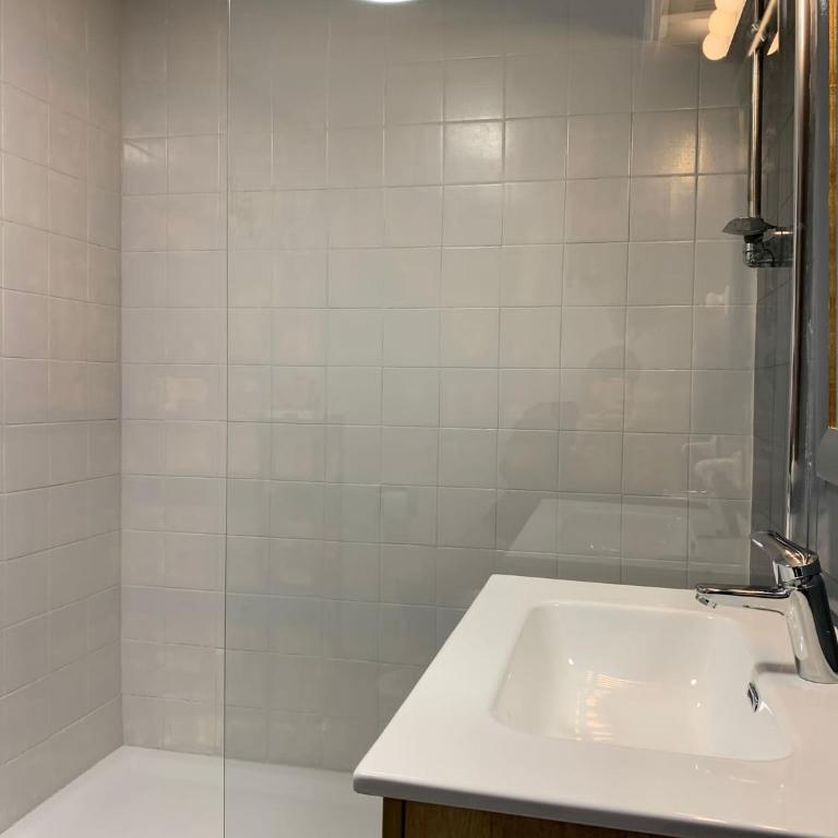 Big Gran Khan Apartment Canet den Berenguer con Piscina - Apartment - 17