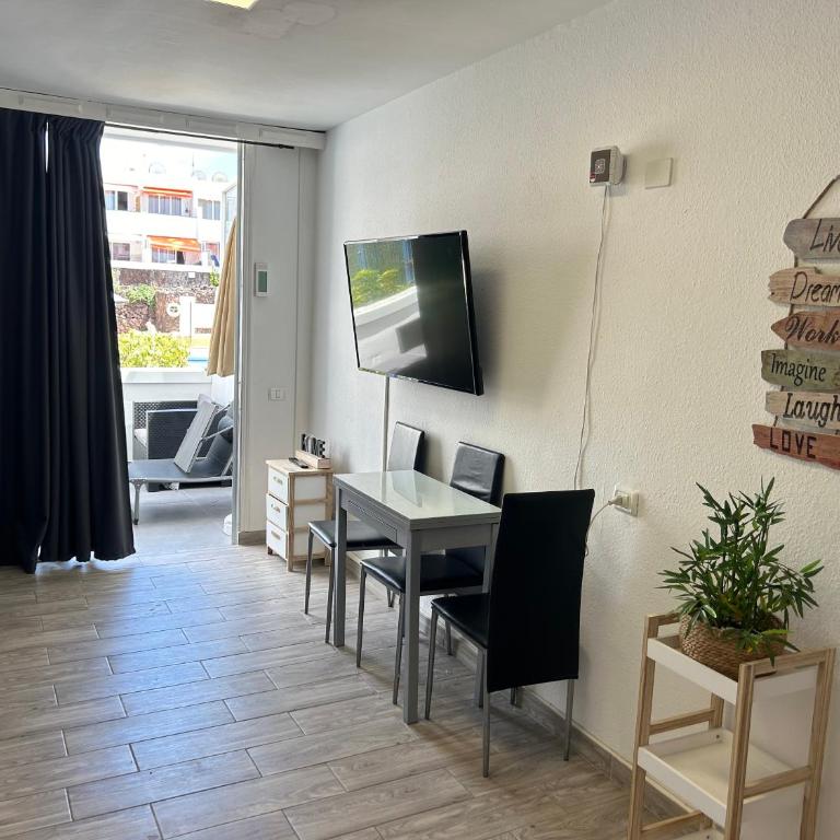Sunny Apt with terrace coastal area South Arona - Apartamento de 1 dormitorio - 9