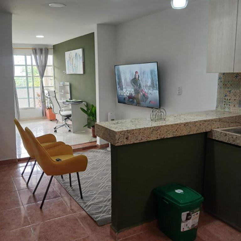 Apto. 2 alcobas, Tercer piso, Norte de Cali - Two-Bedroom Apartment - 14