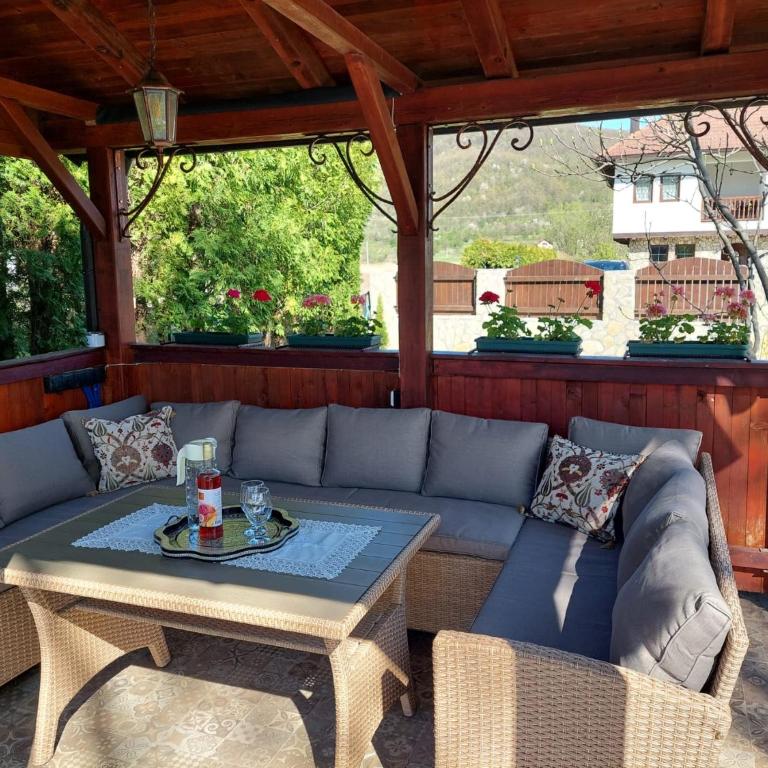Bosanska kuća Emina - Three-Bedroom Villa - 52
