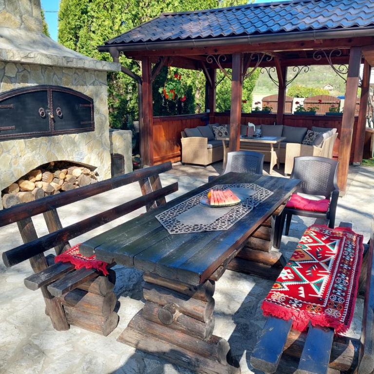 Bosanska kuća Emina - Three-Bedroom Villa - 54