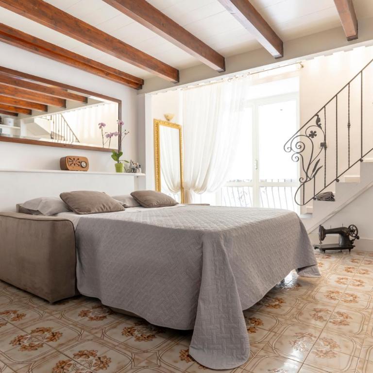 Niloufar residence Napoli - Casa Vacanze - 12