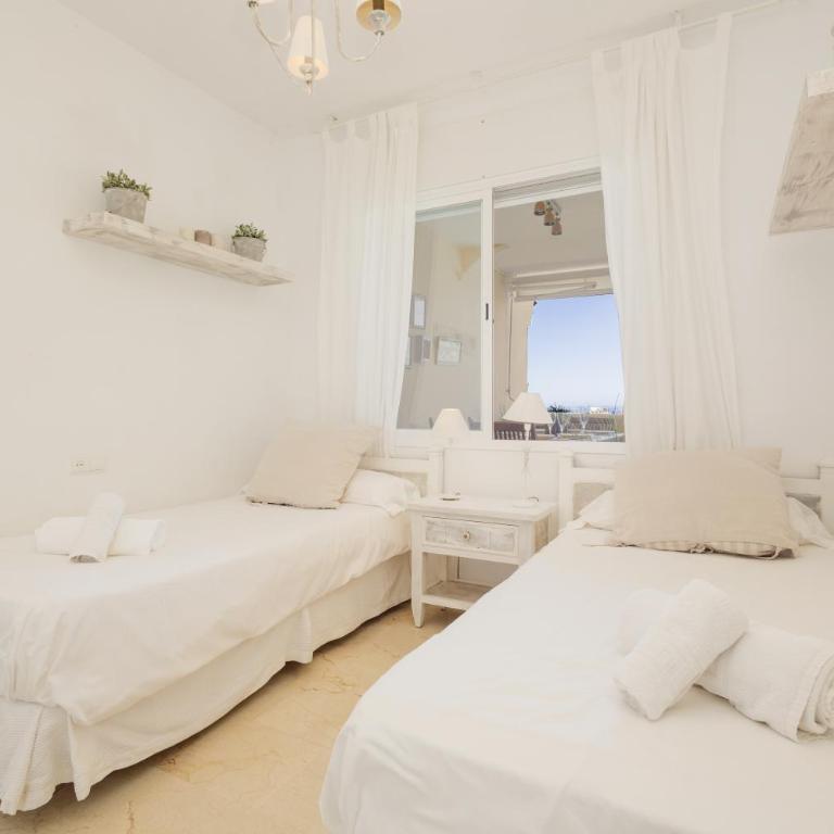 Beautiful beachside duplex apartment with amazing sea views - Apartamento - 19