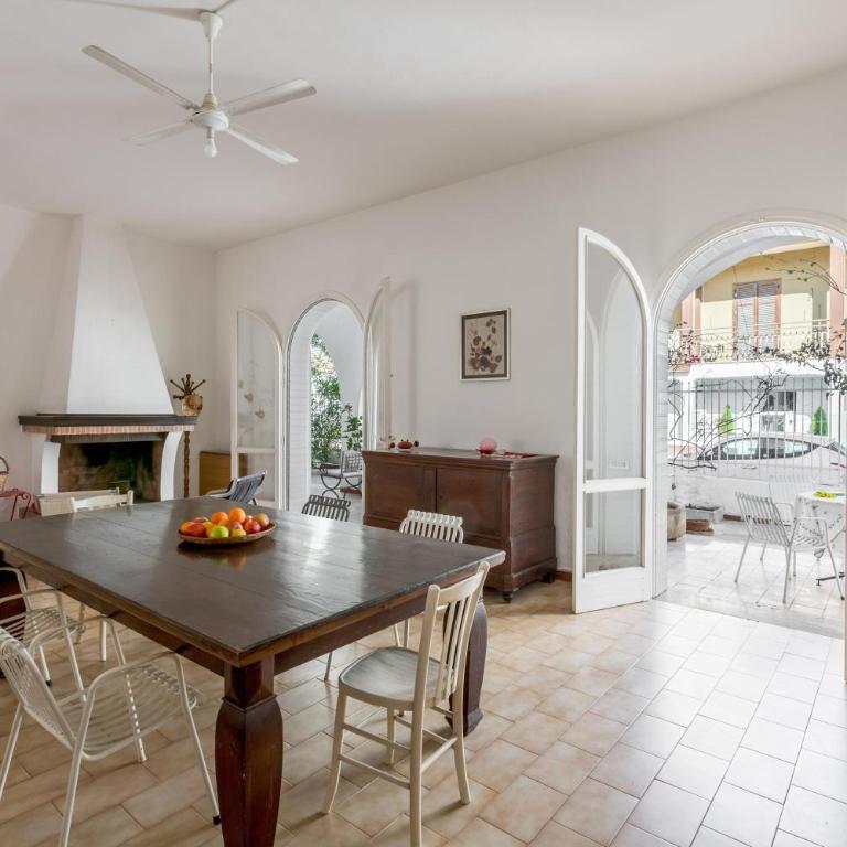 Villa Biancarosa by BarbarHouse - Three-Bedroom House - 10
