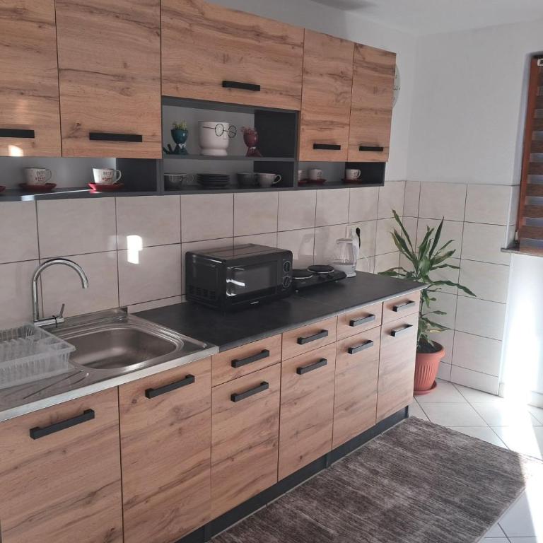 Apartment Beso - Two-Bedroom Apartment - 14